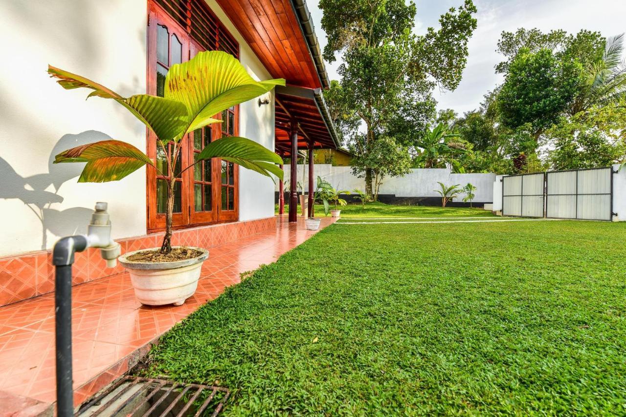The Senu Grand Hikkaduwa Exterior foto